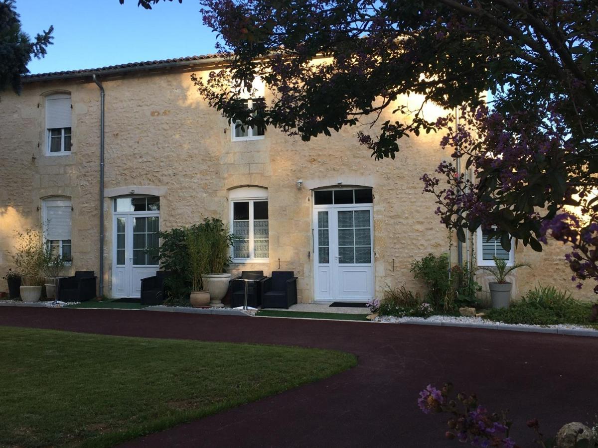 Jardin D'Arcy - Chambres D'Hotes Avec Piscine Et Spa Bois Eksteriør billede