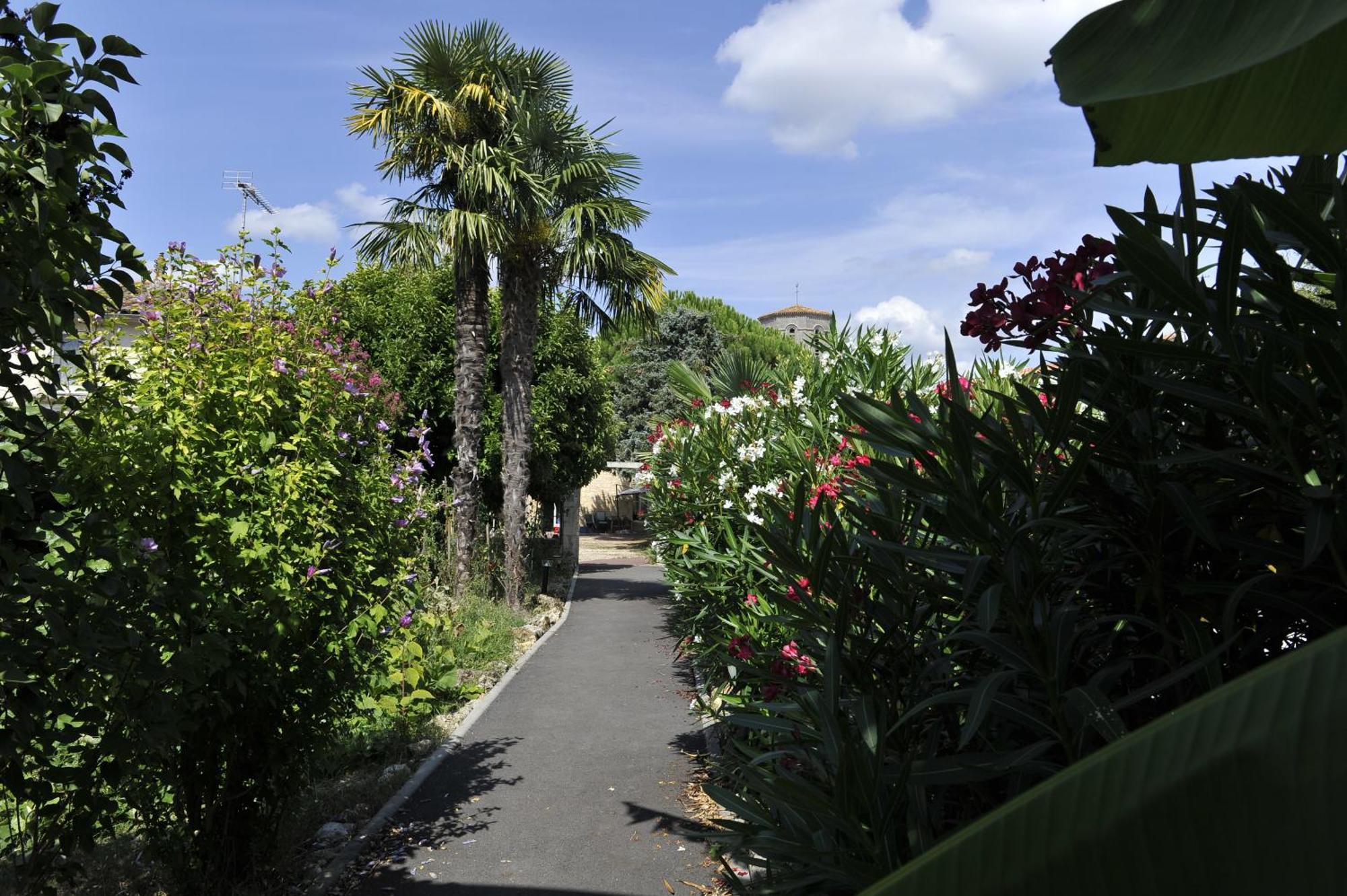 Jardin D'Arcy - Chambres D'Hotes Avec Piscine Et Spa Bois Eksteriør billede
