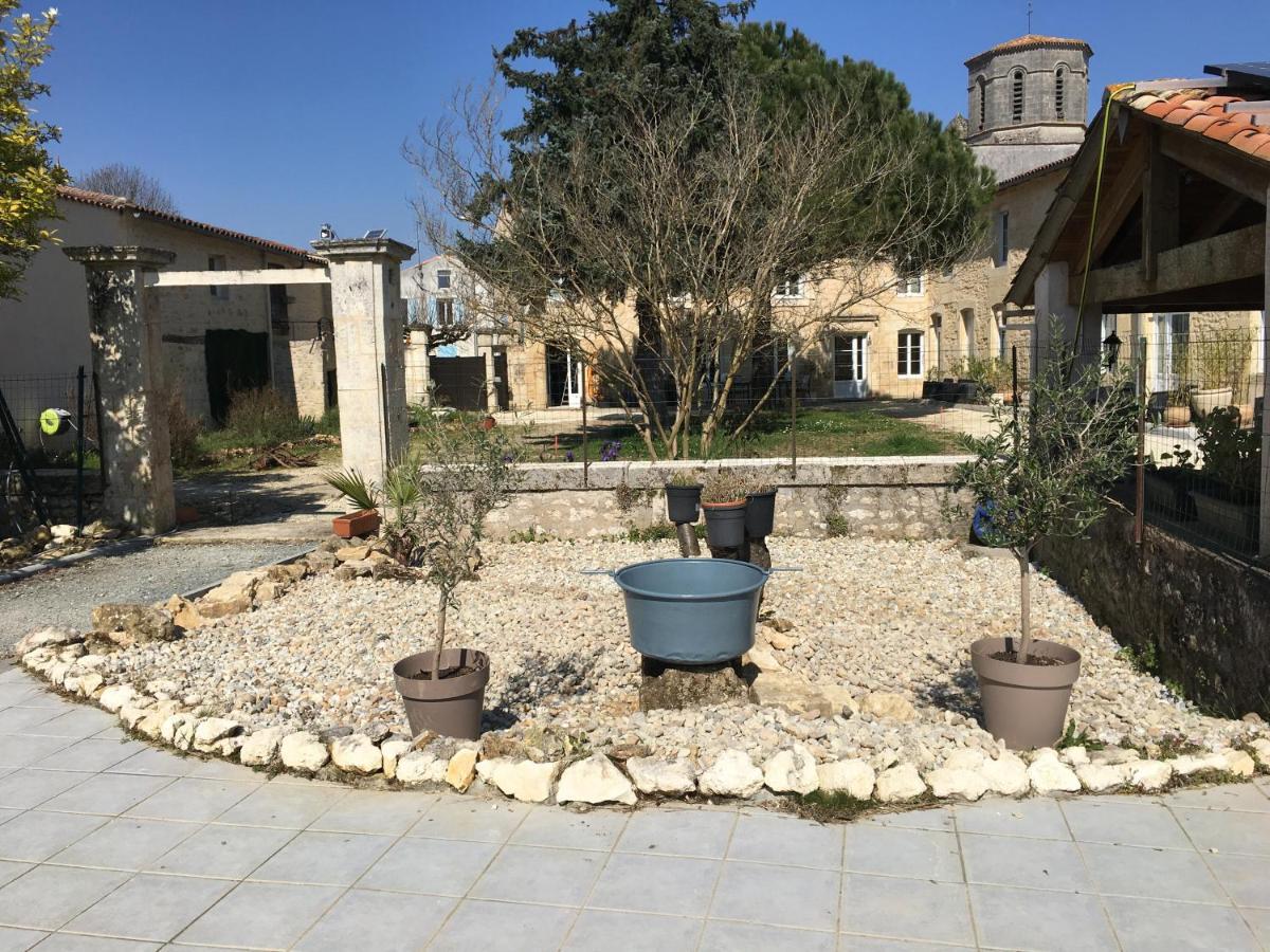 Jardin D'Arcy - Chambres D'Hotes Avec Piscine Et Spa Bois Eksteriør billede